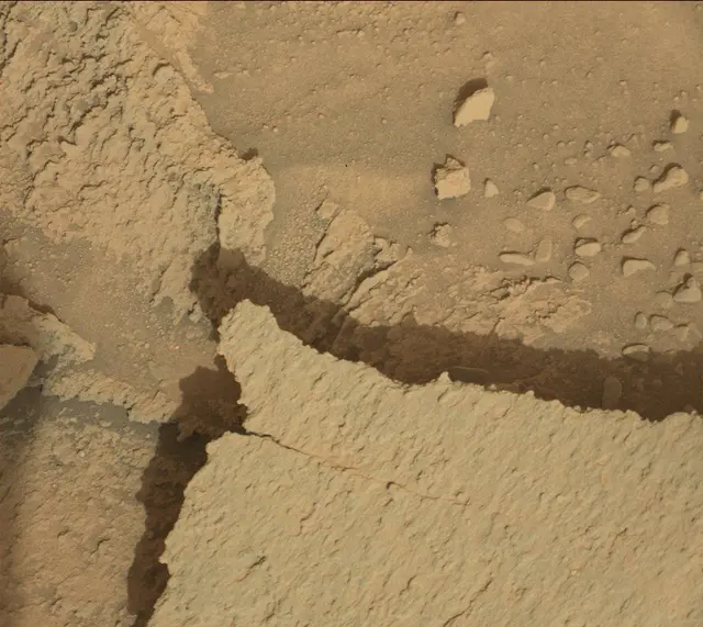 Sol 313: Mast Camera (Mastcam)