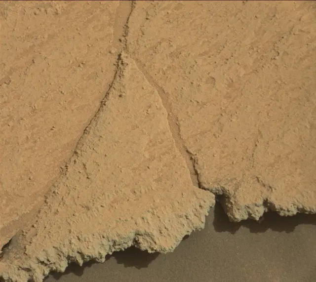 Sol 314: Mast Camera (Mastcam)