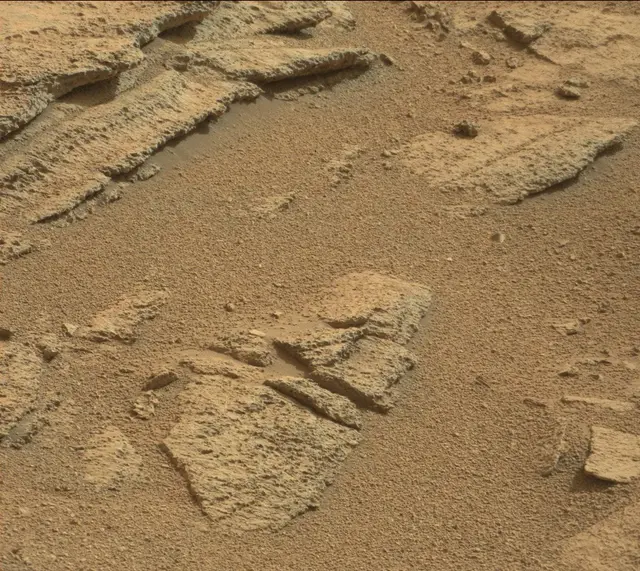Sol 315: Mast Camera (Mastcam)