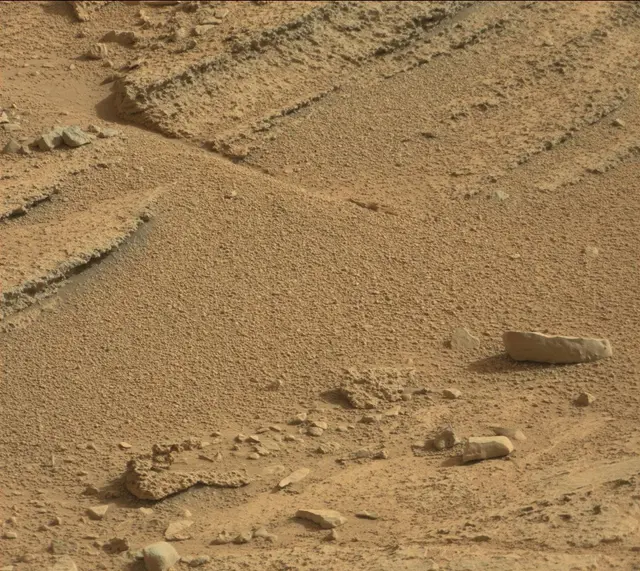Sol 315: Mast Camera (Mastcam)