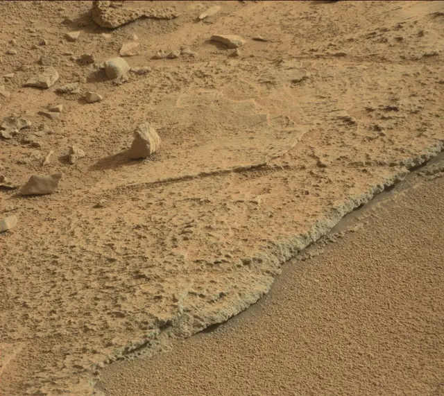 Sol 315: Mast Camera (Mastcam)