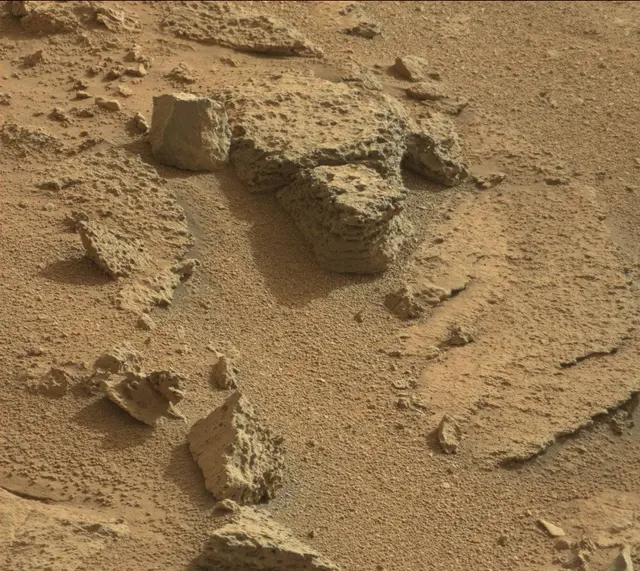 Sol 315: Mast Camera (Mastcam)