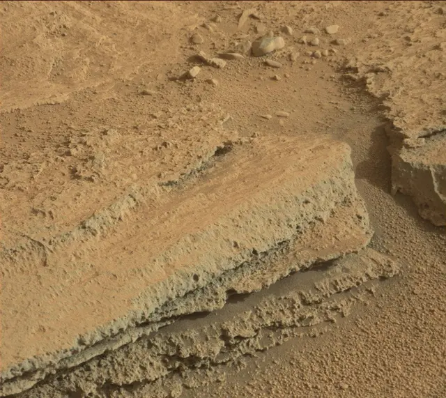 Sol 315: Mast Camera (Mastcam)