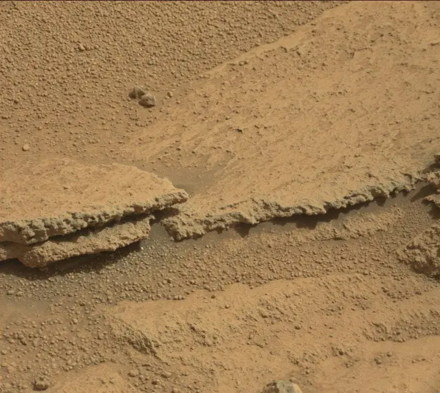 Sol 316: Mast Camera (Mastcam)