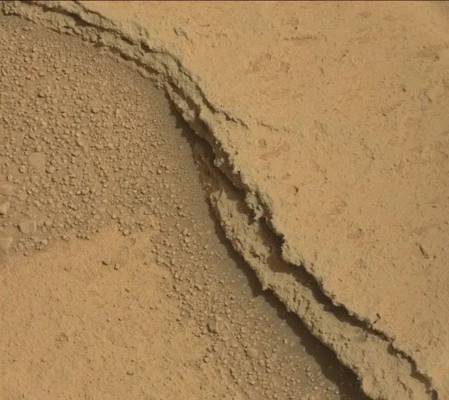 Sol 316: Mast Camera (Mastcam)