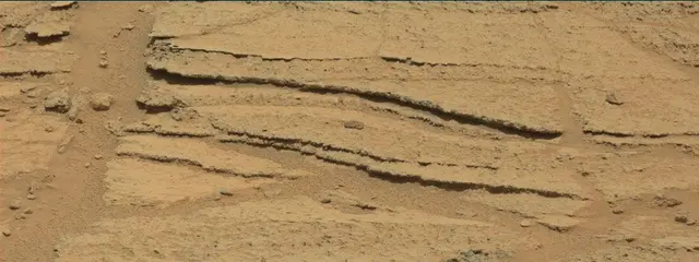 Sol 318: Mast Camera (Mastcam)