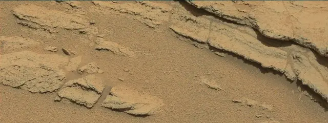 Sol 318: Mast Camera (Mastcam)