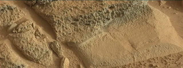 Sol 318: Mast Camera (Mastcam)