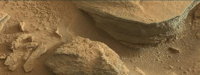 Sol 318: Mast Camera (Mastcam)