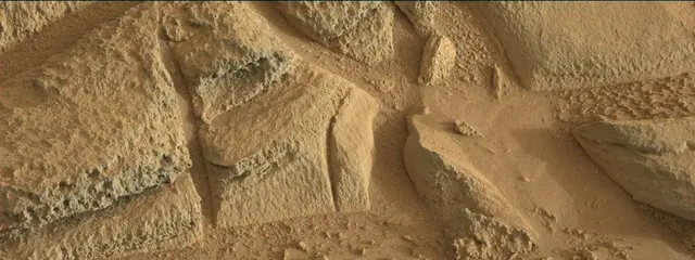 Sol 318: Mast Camera (Mastcam)