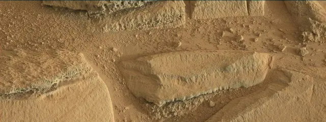 Sol 318: Mast Camera (Mastcam)
