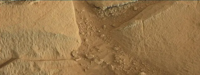 Sol 318: Mast Camera (Mastcam)