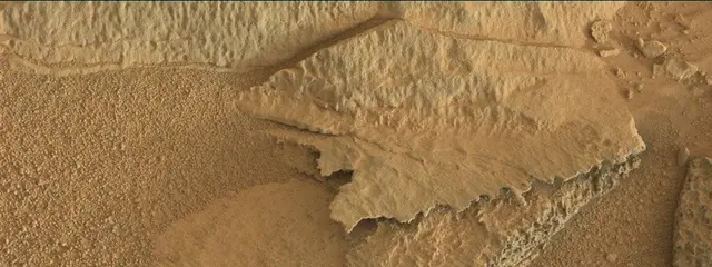 Sol 318: Mast Camera (Mastcam)
