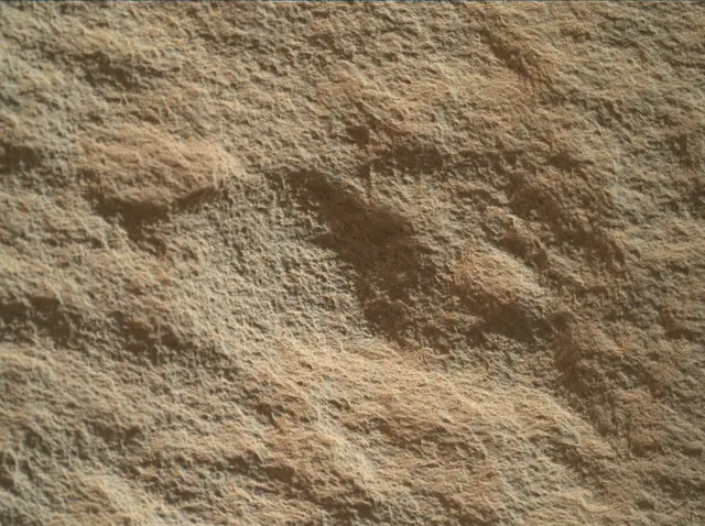 Sol 322: Mars Hand Lens Imager (MAHLI)