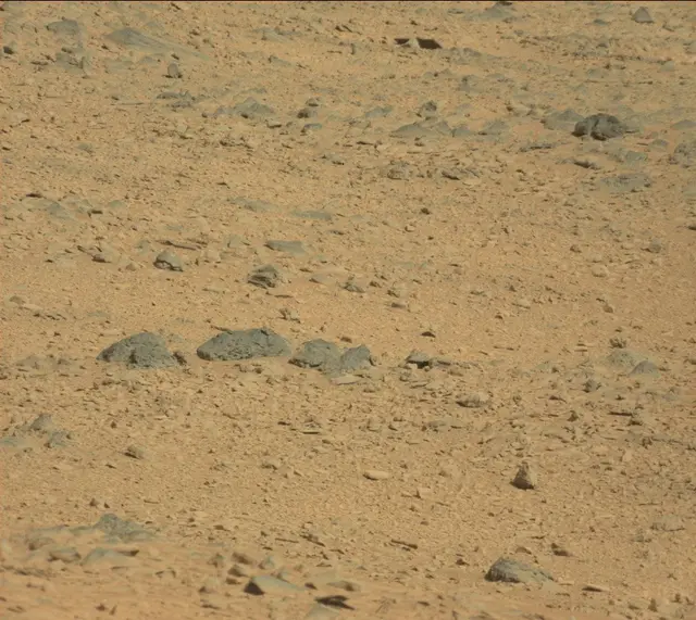 Sol 323: Mast Camera (Mastcam)