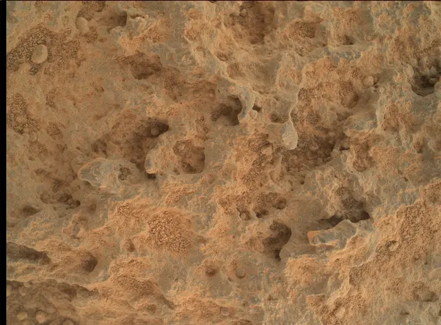 Sol 323: Mars Hand Lens Imager (MAHLI)