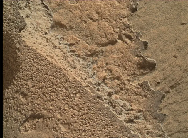 Sol 323: Mars Hand Lens Imager (MAHLI)