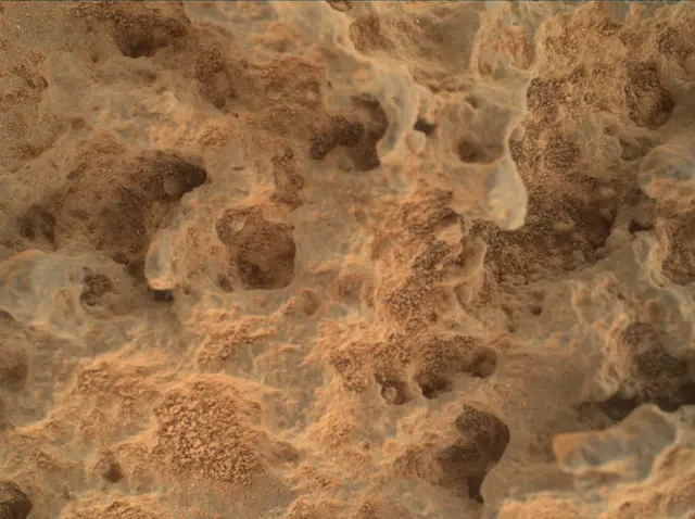 Sol 323: Mars Hand Lens Imager (MAHLI)