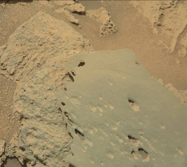 Sol 324: Mast Camera (Mastcam)