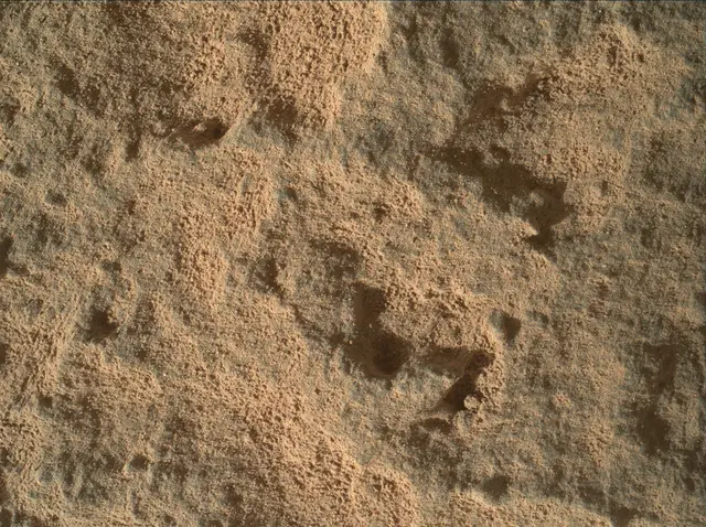 Sol 324: Mars Hand Lens Imager (MAHLI)