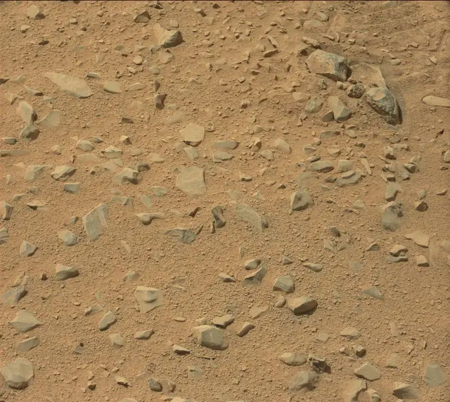 Sol 327: Mast Camera (Mastcam)