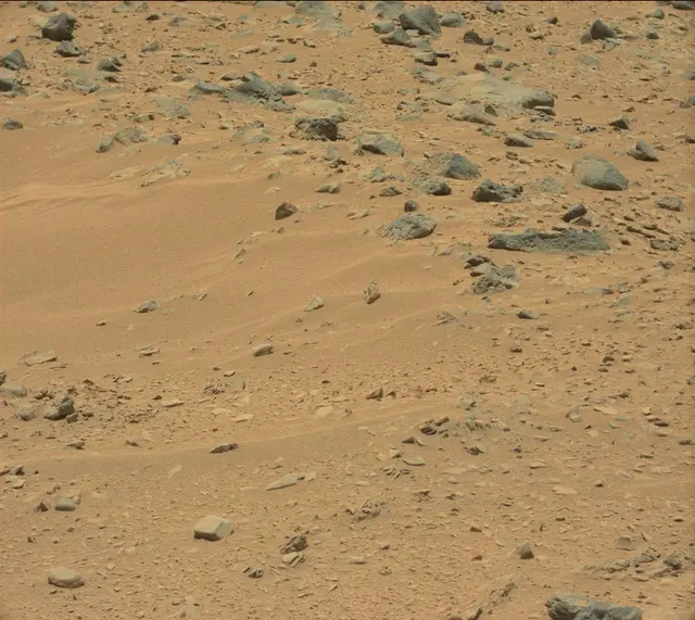 Sol 332: Mast Camera (Mastcam)