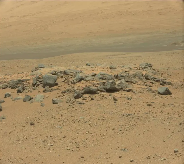Sol 346: Mast Camera (Mastcam)