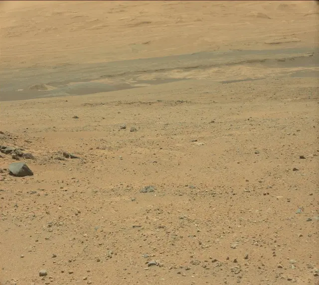 Sol 346: Mast Camera (Mastcam)