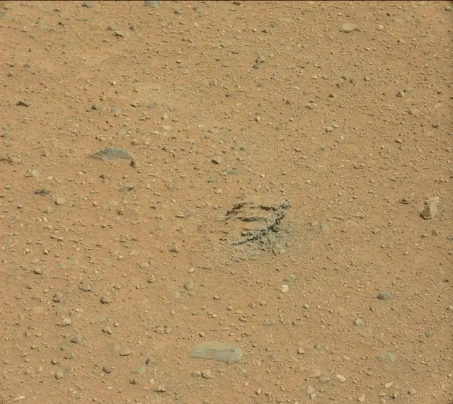 Sol 351: Mast Camera (Mastcam)