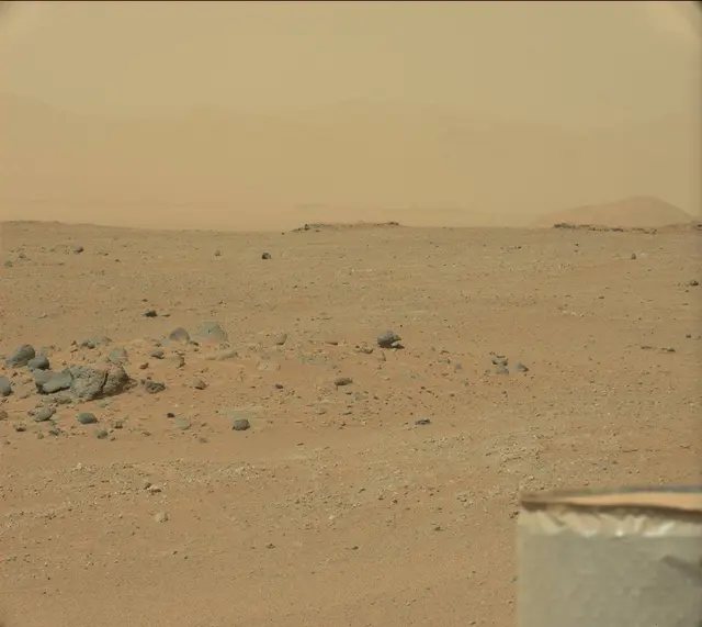 Sol 352: Mast Camera (Mastcam)