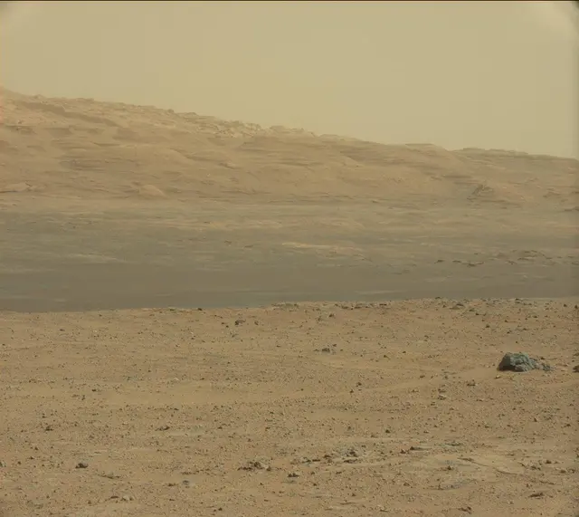 Sol 352: Mast Camera (Mastcam)