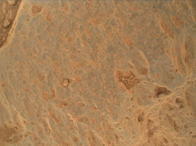Sol 360: Mars Hand Lens Imager (MAHLI)