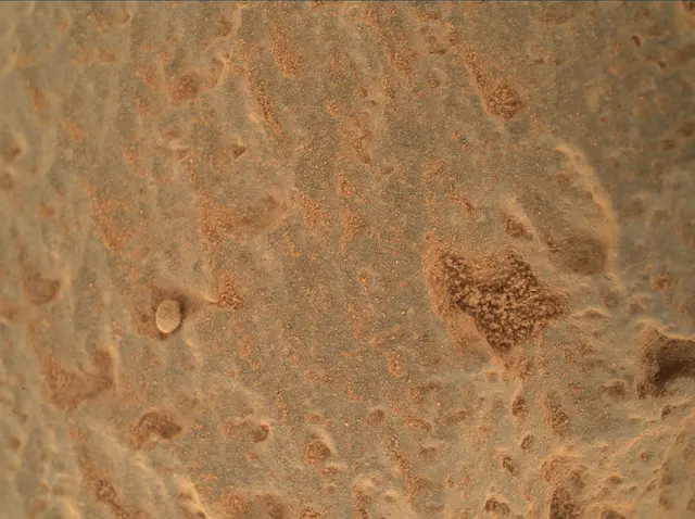 Sol 360: Mars Hand Lens Imager (MAHLI)