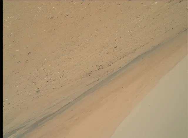 Sol 365: Mars Hand Lens Imager (MAHLI)