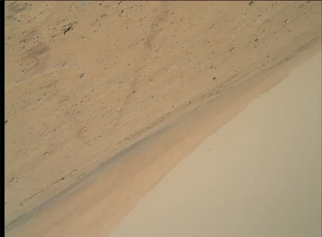 Sol 370: Mars Hand Lens Imager (MAHLI)