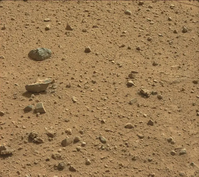 Sol 371: Mast Camera (Mastcam)