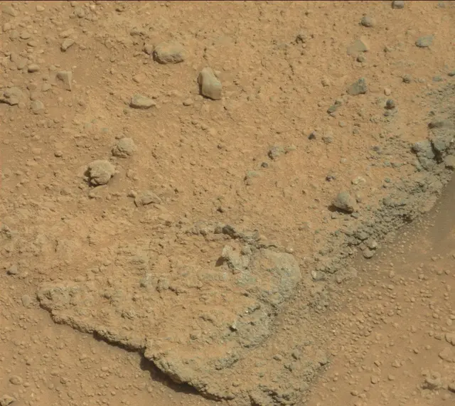 Sol 371: Mast Camera (Mastcam)