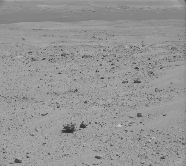 Sol 372: Mast Camera (Mastcam)