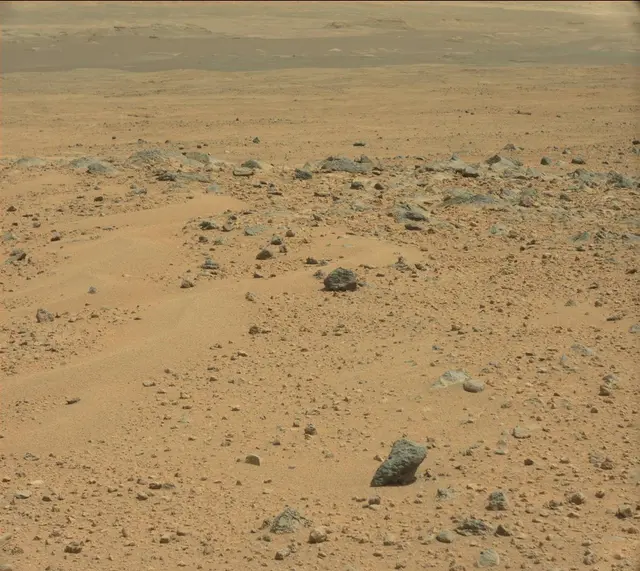 Sol 372: Mast Camera (Mastcam)