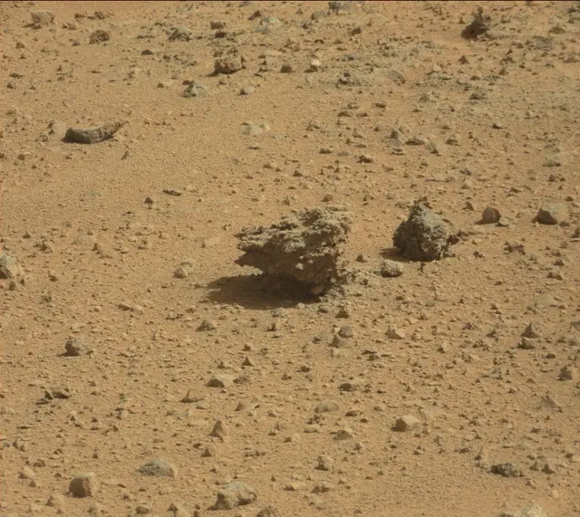 Sol 373: Mast Camera (Mastcam)