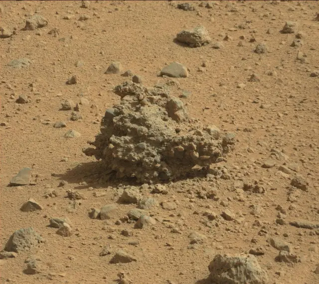 Sol 373: Mast Camera (Mastcam)