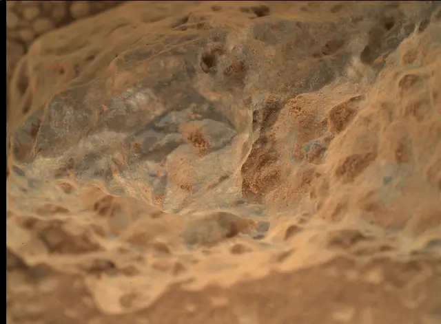 Sol 373: Mars Hand Lens Imager (MAHLI)