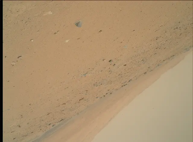Sol 376: Mars Hand Lens Imager (MAHLI)