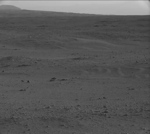 Sol 383: Mast Camera (Mastcam)