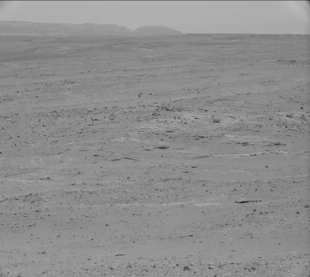 Sol 389: Mast Camera (Mastcam)