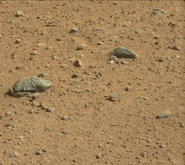 Sol 389: Mast Camera (Mastcam)