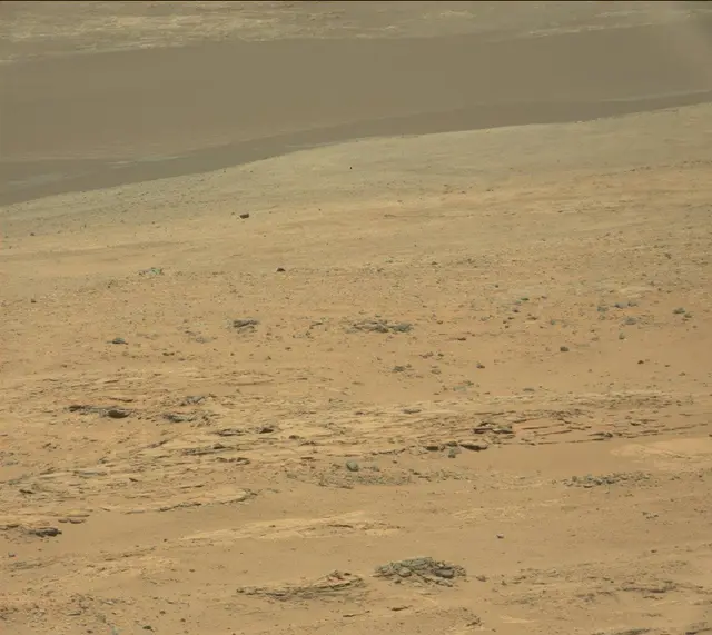 Sol 389: Mast Camera (Mastcam)