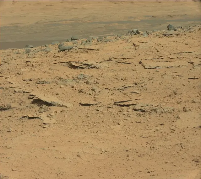 Sol 390: Mast Camera (Mastcam)