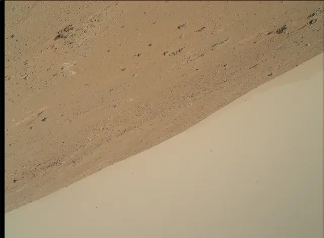 Sol 390: Mars Hand Lens Imager (MAHLI)