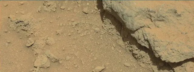 Sol 392: Mast Camera (Mastcam)